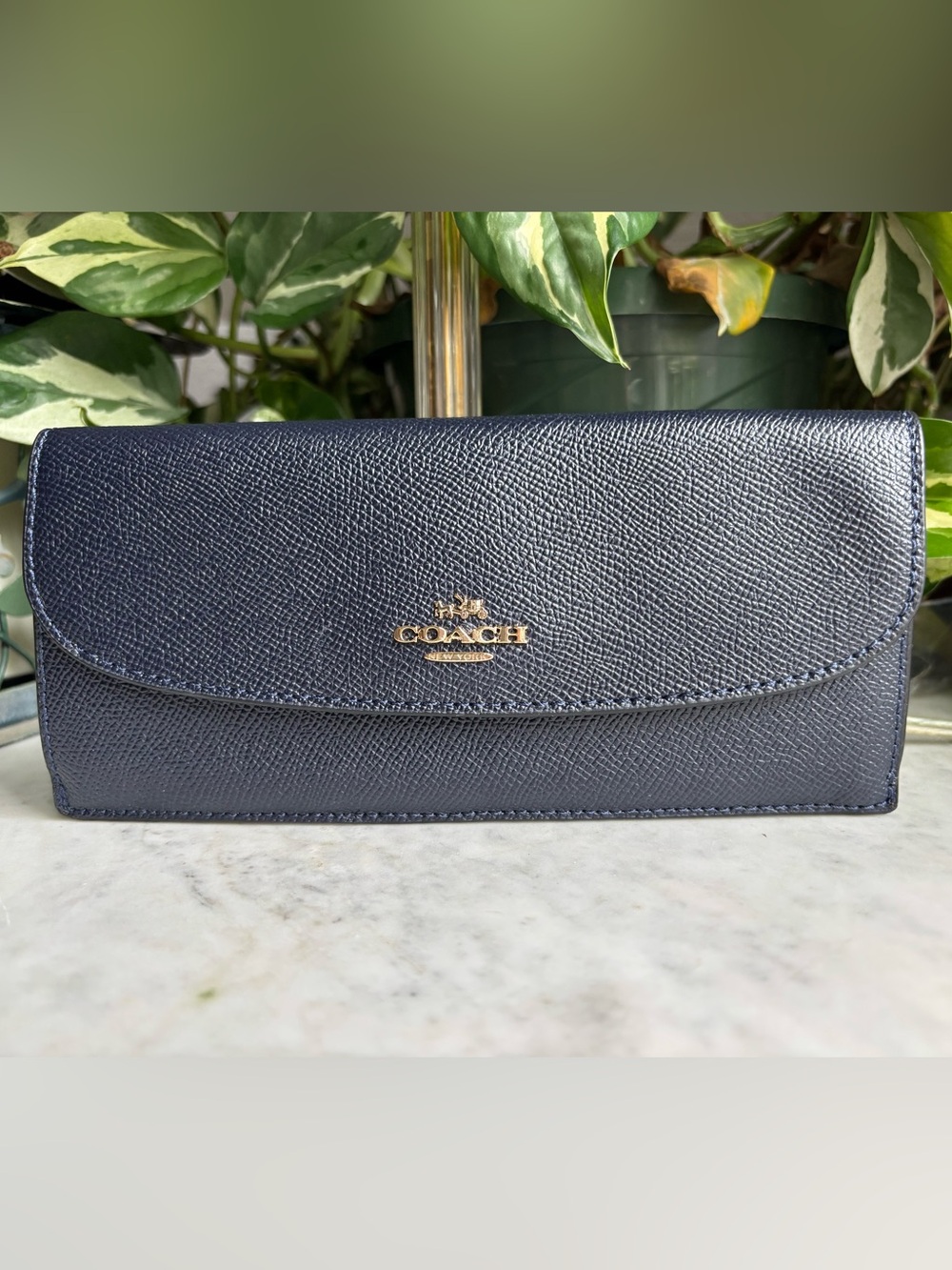 NWOT Coach Saffiano Leather Continental Wallet in Navy with Gold Logo